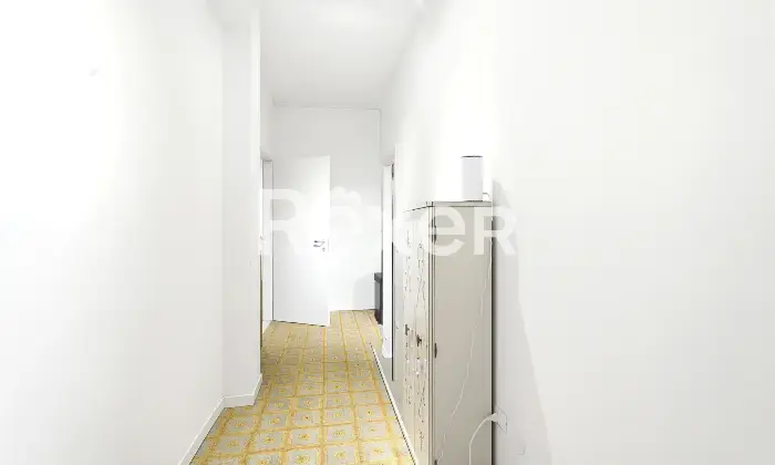 Rexer-Brescia-Quadrilocale-piano-alto-con-box-auto-Altro