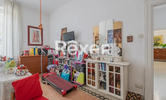 Rexer-Roma-CASAL-BERTONE-Nuda-proprieta-trilocale-in-palazzao-depoca-ristrutturato-Altro