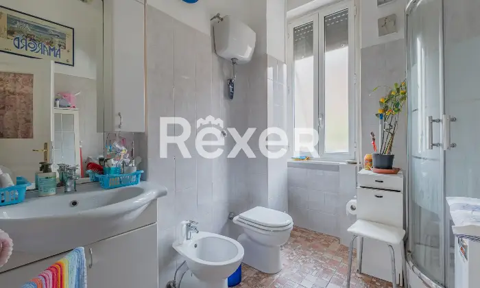 Rexer-Roma-CASAL-BERTONE-Nuda-proprieta-trilocale-in-palazzao-depoca-ristrutturato-Altro