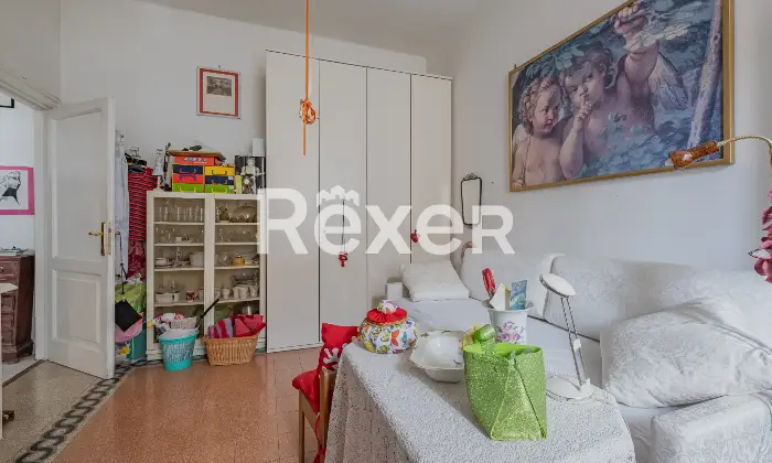 Rexer-Roma-CASAL-BERTONE-Nuda-proprieta-trilocale-in-palazzao-depoca-ristrutturato-Altro