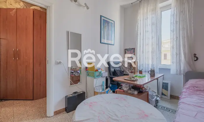 Rexer-Roma-CASAL-BERTONE-Nuda-proprieta-trilocale-in-palazzao-depoca-ristrutturato-Altro