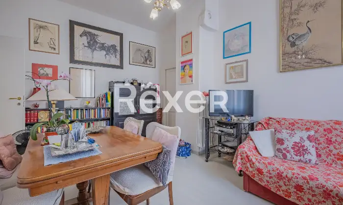 Rexer-Roma-CASAL-BERTONE-Nuda-proprieta-trilocale-in-palazzao-depoca-ristrutturato-Altro