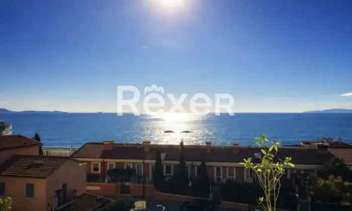 Rexer-Follonica-Appartamento-vista-mare-in-vendita-nel-cuore-di-Follonica-a-meno-di-metri-dalla-spiaggia-Altro