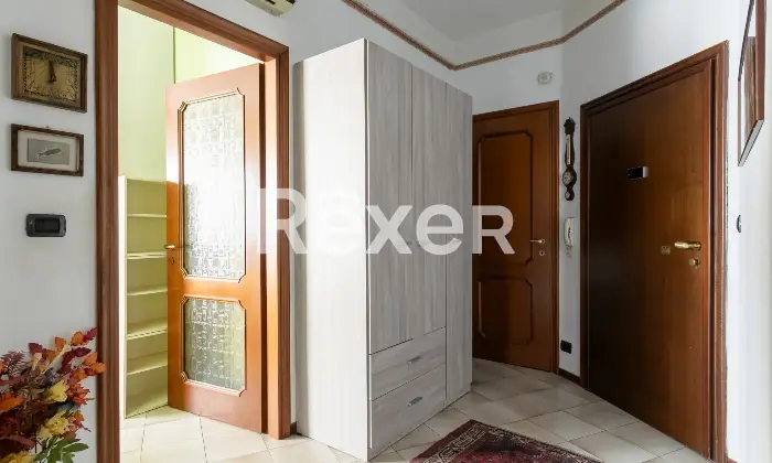 Rexer-Milano-VENDESI-BILOCALE-CON-BOX-Altro