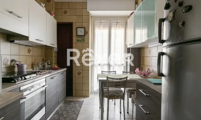 Rexer-Milano-VENDESI-BILOCALE-CON-BOX-Altro