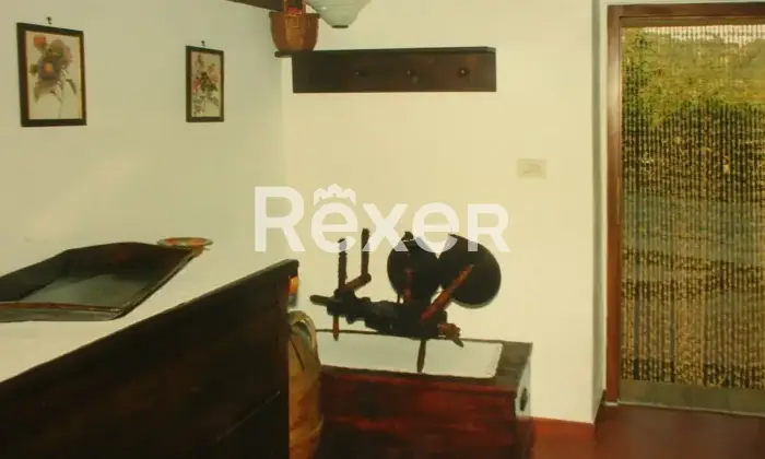 Rexer-Sorano-Casa-indipendente-in-vendita-in-Localit-Poderetto-Altro