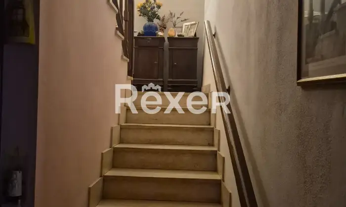 Rexer-Ottobiano-Casa-semi-indipendente-con-cortile-privato-garage-e-ampi-spazi-Ottobiano-Altro