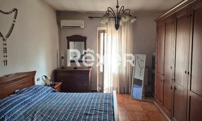Rexer-Ottobiano-Casa-semi-indipendente-con-cortile-privato-garage-e-ampi-spazi-Ottobiano-Altro