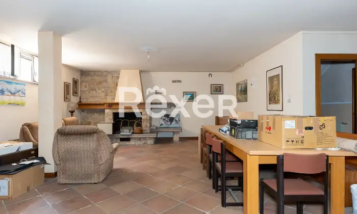 Rexer-Concesio-VILLA-COMPOSTA-DA-DUE-UNITA-Altro