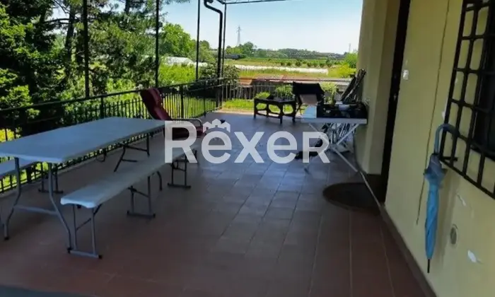 Rexer-Lucca-Villa-bifamiliare-con-ampio-terreno-in-vendita-a-Lucca-Via-di-Vicopelago-e-di-Pozzuolo-Altro