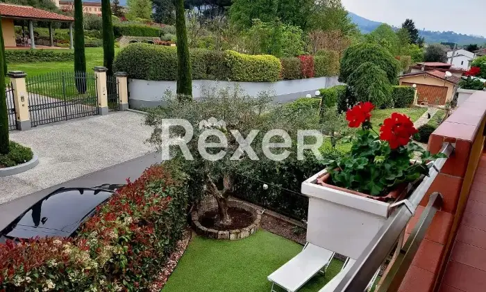 Rexer-Capannori-Villetta-bifamiliare-in-vendita-in-Via-Carlo-del-Prete-Marlia-Capannori-Altro