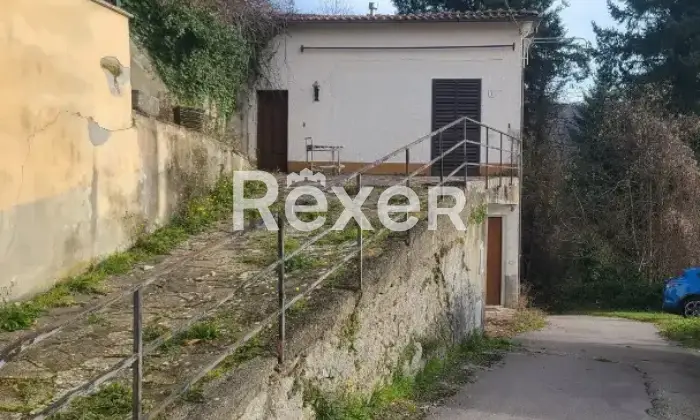 Rexer-Bagni-di-Lucca-Casa-indipendente-con-vista-panoramica-bosco-privato-e-doppio-camino-a-Crasciana-Bagni-di-Lucca-Altro