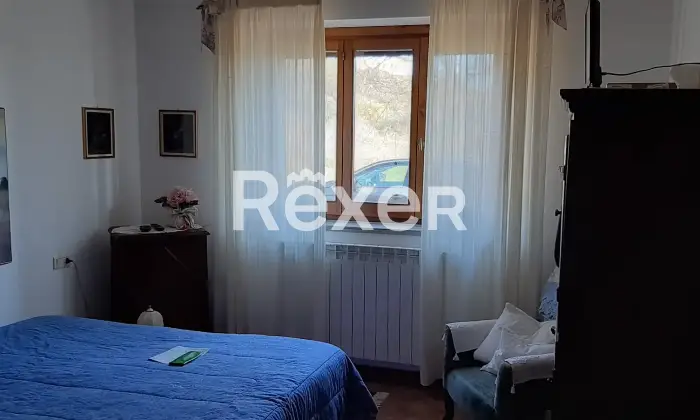 Rexer-Sorano-Villa-panoramica-con-uliveto-e-ampio-terreno-in-vendita-a-Sorano-Localit-Poderetto-Altro