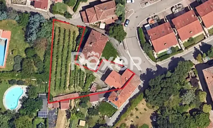 Rexer-Arezzo-Vendesi-casa-singola-con-terreno-garage-e-annessi-agricoli-A-km-dal-centro-di-Arezzo-Altro