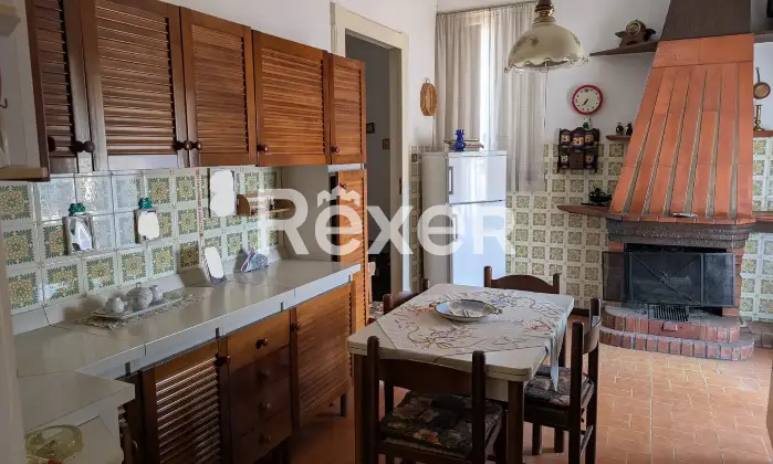 Rexer-Carolei-Ampio-appartamento-nel-centro-di-Carolei-con-sottotetto-Altro
