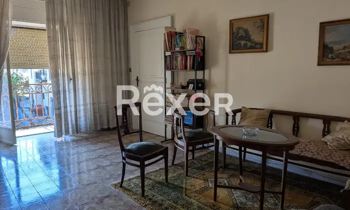 Rexer-Carolei-Ampio-appartamento-nel-centro-di-Carolei-con-sottotetto-Altro