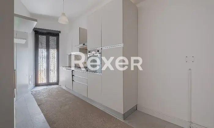 Rexer-Roma-Trieste-Corso-Trieste-luminoso-appartamento-ristrutturato-e-mai-abitato-di-mq-Altro