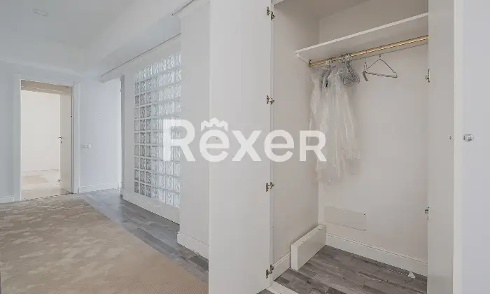 Rexer-Roma-Trieste-Corso-Trieste-luminoso-appartamento-ristrutturato-e-mai-abitato-di-mq-Altro