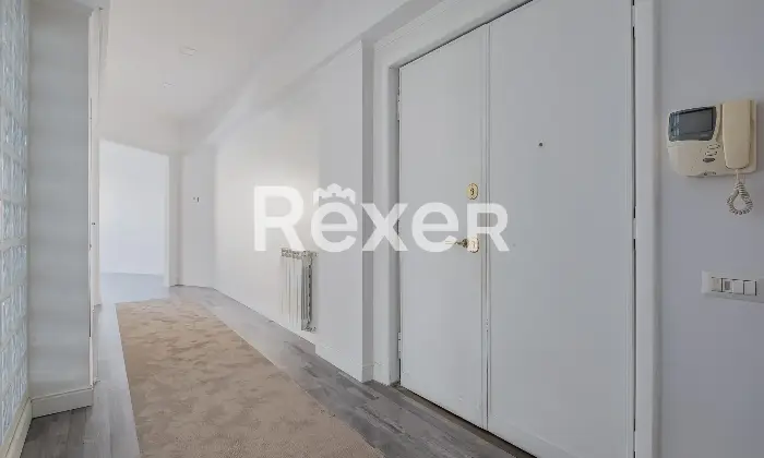 Rexer-Roma-Trieste-Corso-Trieste-luminoso-appartamento-ristrutturato-e-mai-abitato-di-mq-Altro