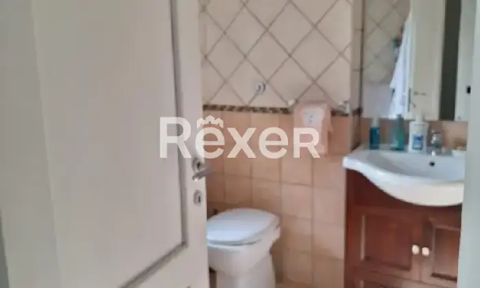 Rexer-Pietravairano-Casa-indipendente-con-terreno-e-giardino-a-Pietravairano-CE-Altro