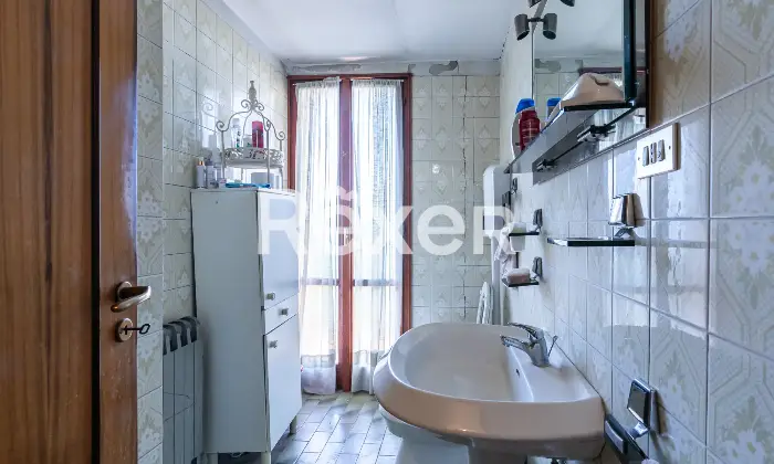 Rexer-Bologna-immobile-cielo-terra-con-giardino-e-garage-Altro