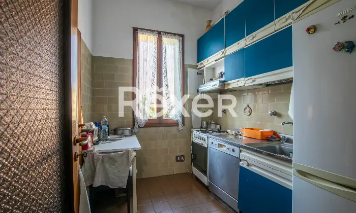 Rexer-Bologna-immobile-cielo-terra-con-giardino-e-garage-Altro