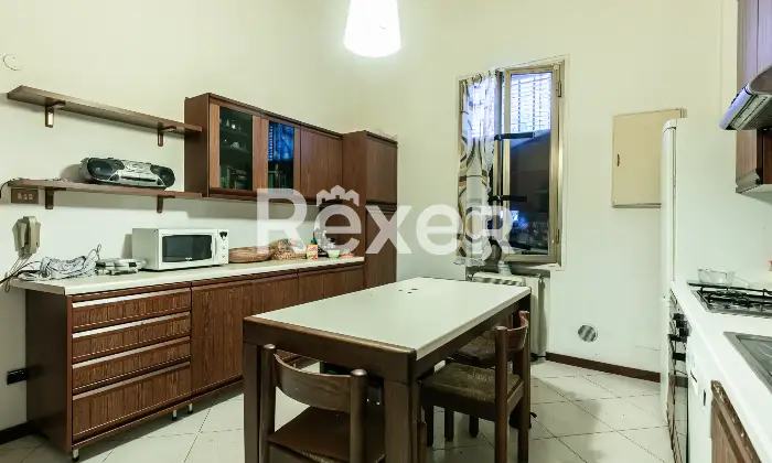 Rexer-Bologna-immobile-cielo-terra-con-giardino-e-garage-Altro