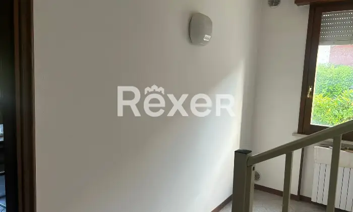 Rexer-San-Giorgio-Bigarello-Casa-indipendente-con-giardino-e-ampio-garage-a-San-Giorgio-Bigarello-Altro