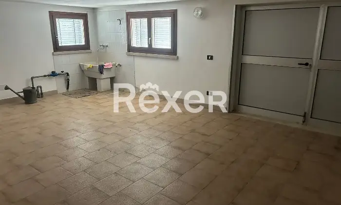 Rexer-San-Giorgio-Bigarello-Casa-indipendente-con-giardino-e-ampio-garage-a-San-Giorgio-Bigarello-Altro