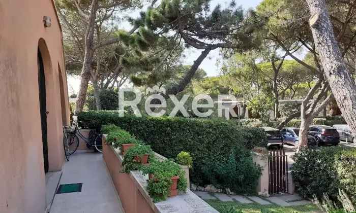 Rexer-Castiglione-della-Pescaia-Ampio-appartamento-a-pochi-passi-dal-mare-con-giardino-e-posto-auto-privato-Altro