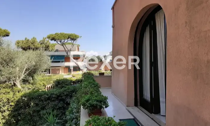 Rexer-Castiglione-della-Pescaia-Ampio-appartamento-a-pochi-passi-dal-mare-con-giardino-e-posto-auto-privato-Altro