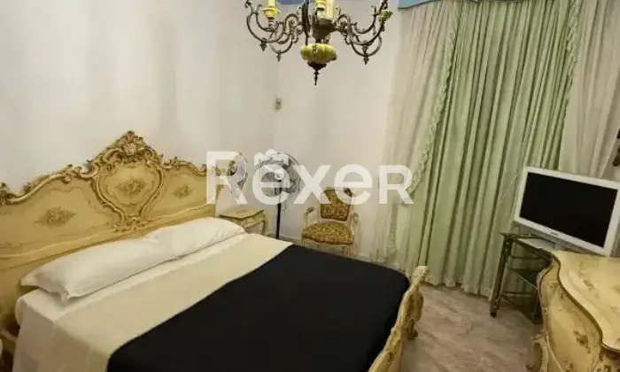 Rexer-Livorno-Ampio-appartamento-con-posto-auto-e-cantina-Quartiere-Coteto-Livorno-Altro