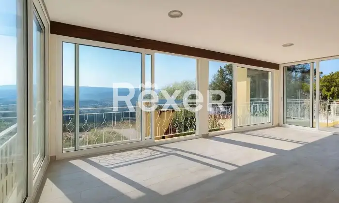 Rexer-Massarosa-Villa-panoramica-con-piscina-e-vista-mare-sulle-colline-della-Versilia-Altro