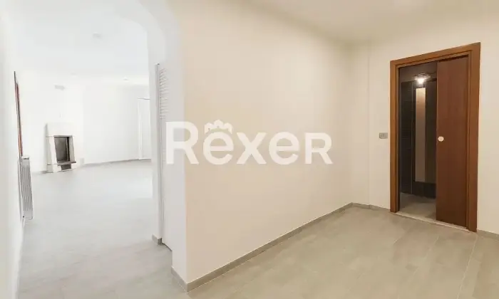 Rexer-Massarosa-Villa-panoramica-con-piscina-e-vista-mare-sulle-colline-della-Versilia-Altro