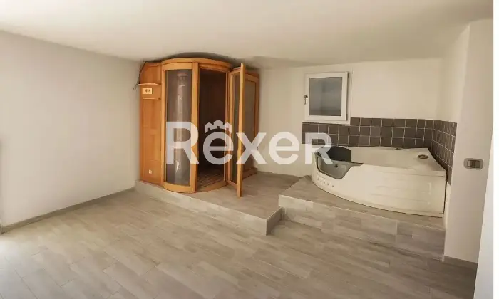 Rexer-Massarosa-Villa-panoramica-con-piscina-e-vista-mare-sulle-colline-della-Versilia-Altro