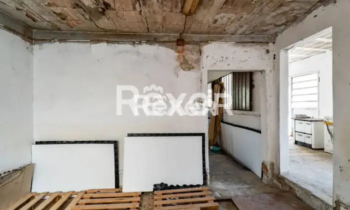Rexer-Sesto-Fiorentino-Via-Pascoli-laboratoriomagazzino-di-mq-Altro