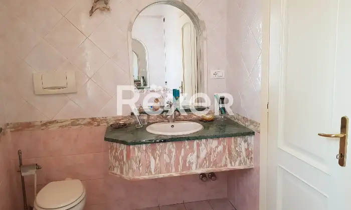 Rexer-Carrara-Villa-vista-mare-prima-collina-a-Fossola-Carrara-Bagno