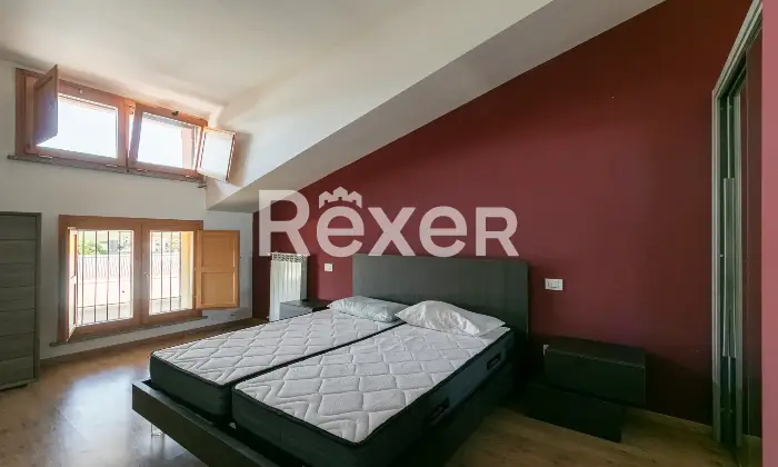 Rexer-Abbiategrasso-Zona-San-Pietro-Boschetto-bilocale-piano-alto-con-ascensore-box-e-cantina-compresi-Altro