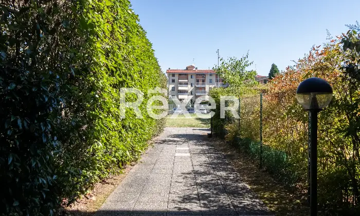 Rexer-Abbiategrasso-Zona-San-Pietro-Boschetto-bilocale-piano-alto-con-ascensore-box-e-cantina-compresi-Altro