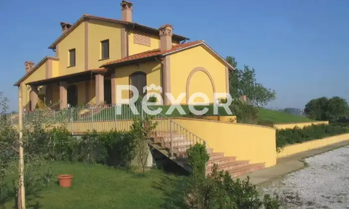 Rexer-Montopoli-in-Val-dArno-Villa-con-piscina-e-quattro-unit-indipendenti-a-Castel-del-Bosco-Altro