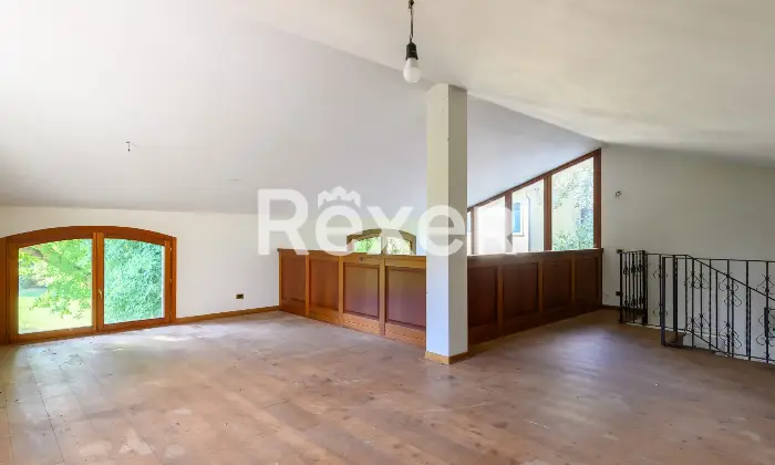 Rexer-Rubano-VILLA-SINGOLA-CON-PISCINA-E-DEPENDANCE-ALLINTERNO-DI-AMPIO-PARCO-PRIVATO-Altro