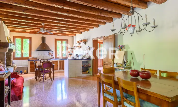 Rexer-Rubano-VILLA-SINGOLA-CON-PISCINA-E-DEPENDANCE-ALLINTERNO-DI-AMPIO-PARCO-PRIVATO-Altro