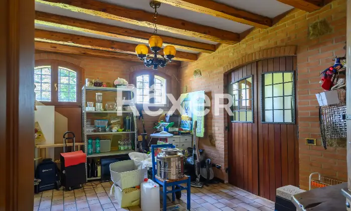 Rexer-Rubano-VILLA-SINGOLA-CON-PISCINA-E-DEPENDANCE-ALLINTERNO-DI-AMPIO-PARCO-PRIVATO-Altro