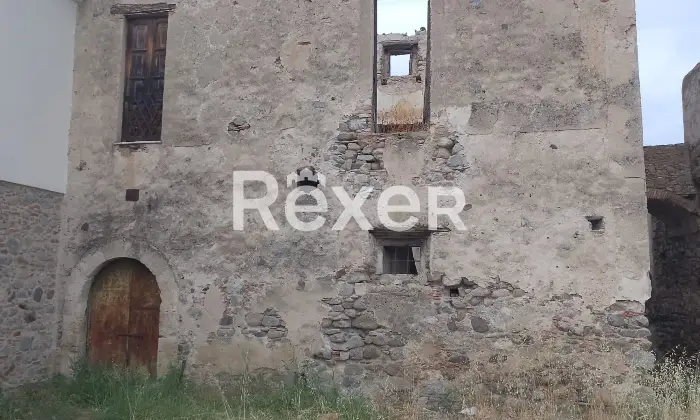 Rexer-CoriglianoRossano-Antico-casale-in-pietra-da-restaurare-con-corte-terreno-e-magazzino-Altro