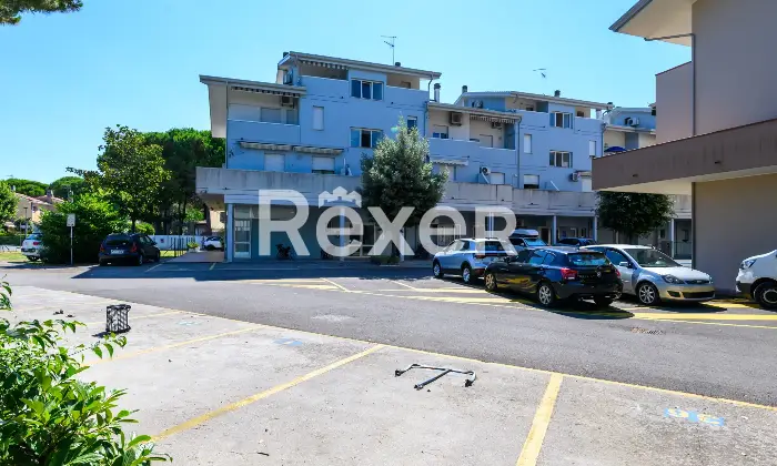 Rexer-Bibione-Appartamento-ristrutturato-con-due-terrazze-e-posto-auto-a-Bibione-Altro