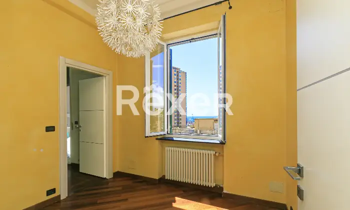 Rexer-Genova-INTERESSANTE-APPARTAMENTO-CON-VISTA-SULLA-CITTA-Altro