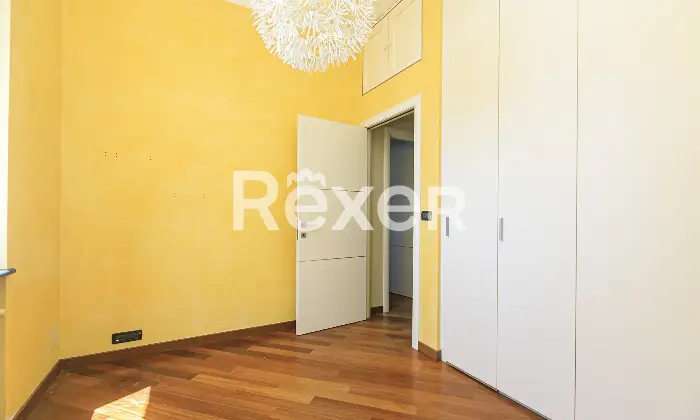 Rexer-Genova-INTERESSANTE-APPARTAMENTO-CON-VISTA-SULLA-CITTA-Altro