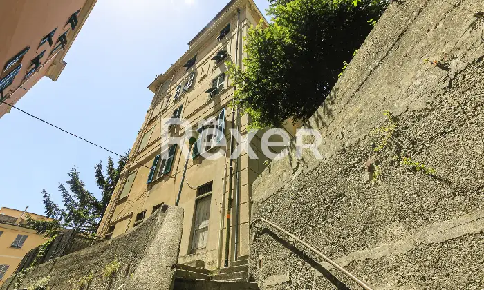 Rexer-Genova-INTERESSANTE-APPARTAMENTO-CON-VISTA-SULLA-CITTA-Altro