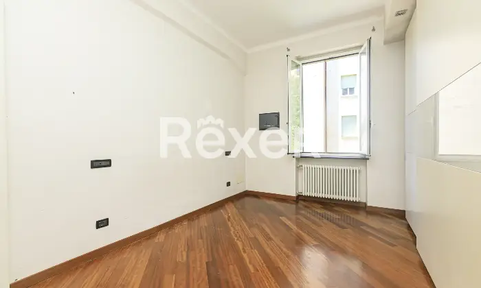 Rexer-Genova-INTERESSANTE-APPARTAMENTO-CON-VISTA-SULLA-CITTA-Altro