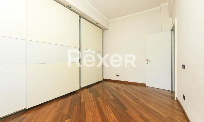 Rexer-Genova-INTERESSANTE-APPARTAMENTO-CON-VISTA-SULLA-CITTA-Altro